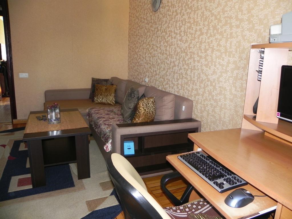 Comfortable Apartment In Batoumi Extérieur photo