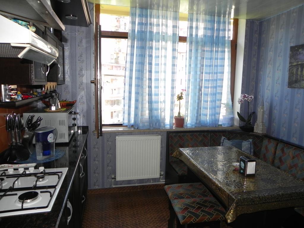 Comfortable Apartment In Batoumi Extérieur photo